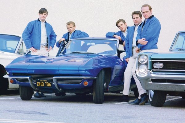 The_Beach_Boys_6copyright-Capitol_Photo_Archives-600-x-480-600x400